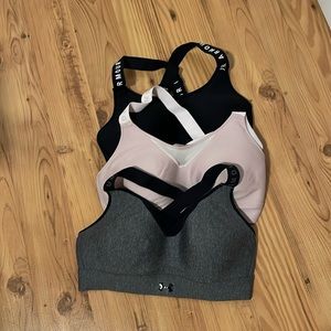 Underarmour sports bra with mesh detail